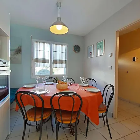 Sg000-015 4 Pieces 7 Couchages Gilles Croix De Vie * Saint Gilles Croix de vie