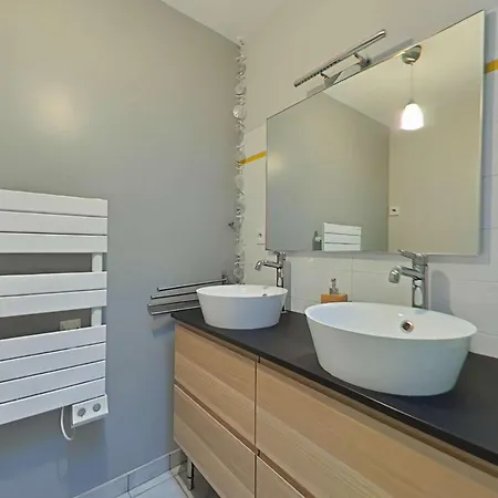 Sg000-015 4 Pieces 7 Couchages Gilles Croix De Vie